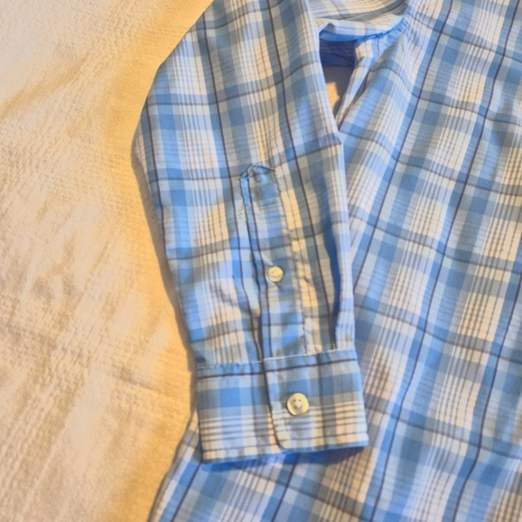 Vibeyard Vines boys size Medium 10/12 Whale shirt, long sleeve, plaid, VGUC - Picture 3 of 6